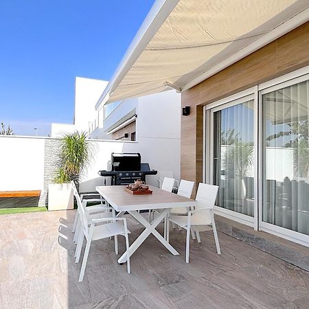 Magnifica Villa En San Pedro De Pinatar San Pedro del Pinatar Ngoại thất bức ảnh